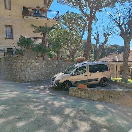 Apartmán Casa Lilli Vallecrosia Exteriér fotografie